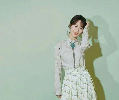 娱乐圈吃杨紫李现的瓜,娱乐圈恋情瓜疑云重重 第3张 娱乐圈吃杨紫李现的瓜,娱乐圈恋情瓜疑云重重 第3张